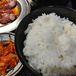 江南焼肉 肉のよいち - 今日は大盛が少ない