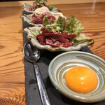 神戸牛焼肉&生タン料理 舌賛 - ユッケ3種盛り