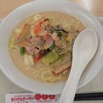 リンガーハット - 長崎ちゃんぽん（麺増量1.5倍）