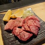 心斎橋 焼肉さかもと - 