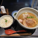 麺処 銀笹 - 白醤油ラーメンと半鯛飯