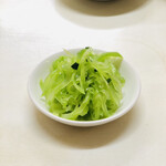 上海小吃 - レタスの茎うまい
