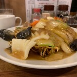 南海飯店 - かたい焼ソバ