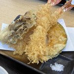 蕎麦 くつざわ - 素材を活かす揚げ方