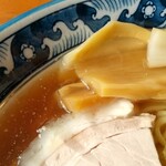 遊食空間ぶんぶん - スープとメンマ