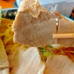 遊食空間ぶんぶん - チャーシューリフト！