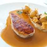 フランス料理 エステール by アラン・デュカス - ⚫メイン2「石黒氏が育てたパンタード  トピナンブールと胡桃」