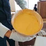 フランス料理 エステール by アラン・デュカス - ゛チーズ工房アドナイ〝のバターとともに