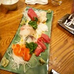 磯浜 - 刺身  安くて美味しい