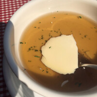 上野洋食遠山 - コンソメロワイヤルスープ