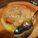 DINING　てんてん - ベーコンポテトサラダのトマトチーズ焼き