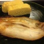 料亭 金城樓 - 柳鰈一夜干しと玉子焼き（朝食）