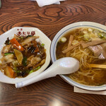 あたり亭 - Aセット(ラーメン＋半中華飯)