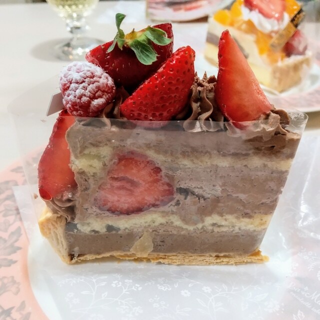 ラ メゾン アンソレイユターブル パティスリー マルイファミリー溝口店 La Maison Ensoleille Table Patisserie 武蔵溝ノ口 ケーキ 食べログ