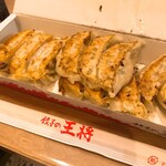 餃子の王将 - 