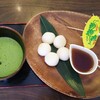 Wa Kafe Chaya - 盛り付けが上手い、しかし冷静になって見たら団子は５粒