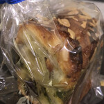 ブラフベーカリー - 