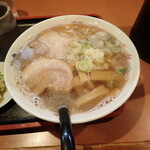 盛来軒 - ラーメン