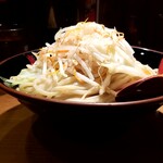 三田製麺所 - 野菜たっぷり