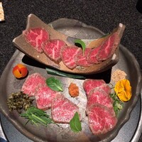 個室 和牛焼肉 吟 難波店 - 