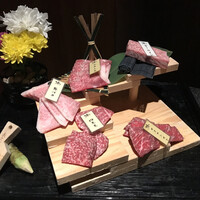 個室 和牛焼肉 吟 難波店 - 