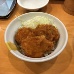 斗香庵 HIGASHI - タレカツ丼