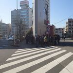 ラーメン二郎 - 訪問時、ざっと50人オーバー(^^ゞ