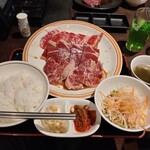 Yakiniku takarajima - 人気３品満腹定食