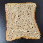 アールベイカー - アールグレイとホワイトショコラの食パン＠390円