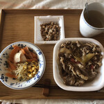Sukiya - 野菜と納豆追加