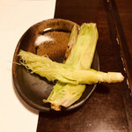 酒肴 新屋敷 - ヤングコーン