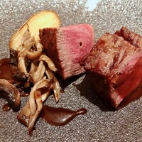 神戸牛炉窯焼ステーキ 雪月風花 北野坂 - 