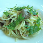 SKY RESTAURANT NAGOYA 東山 - 絶品の茸とアサリのパスタ