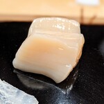 日本橋蛎殻町 すぎた - 帆立