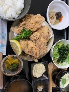 以心伝心 - 唐揚げ定食