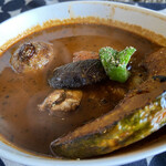 Kawaraya soup curry - チキンと野菜