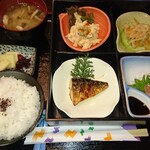 くぬぎ林 - 料理写真:日替定食