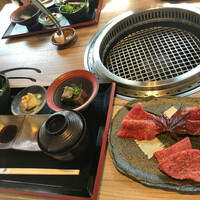 柳橋焼にく わにく - 