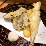 大衆居酒屋　よかよか　博多駅東店 - 天ぷら