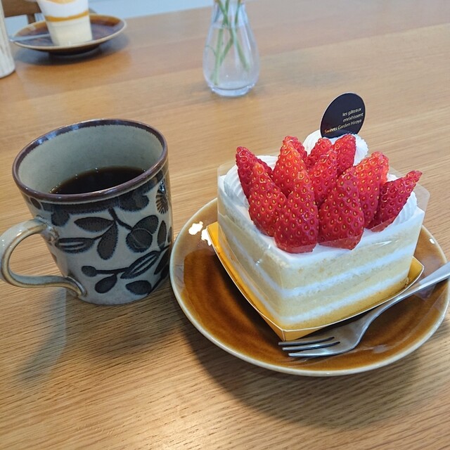 スイーツガーデンヒロヤ 堀越店 - 新里（ケーキ）の写真