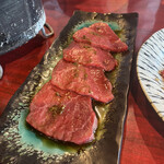 焼肉赤身にくがとう - 