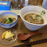 中華そば麦右衛門 - 中華そばとおまかせご飯