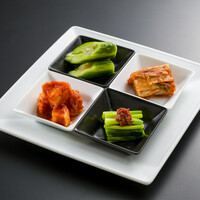 自家製キムチの四種盛