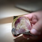 菊鮨 - 鯖棒鮨・・鯖が肉厚で、いつもながらに美味しいそうな。頂けないのが残念。