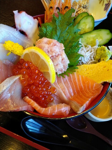 Gyogyogyo - 南知多周邊/魚類料理・海鮮料理[食べログ]（繁體中文）