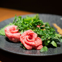 焼肉うしごろ 表参道店 - ブーケ・ド・カルパッチョ