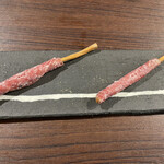 A e B - サラミとグリッシーニ