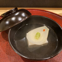 日本料理 直 - 湯葉のしんじょう