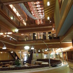 加賀屋 姉妹館 あえの風 - 吹き抜けの空間