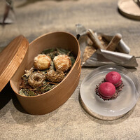 レヴォ - アミューズ5種